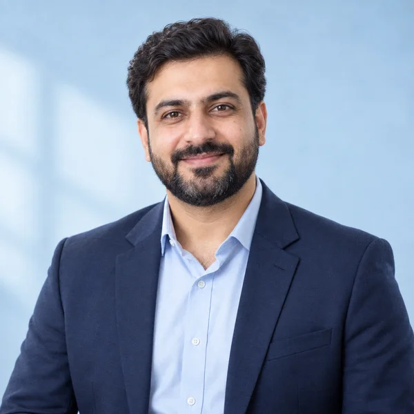 Faraz Hussain โ tutor portrait